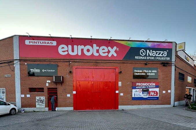 fachada tienda pinturas vallecas